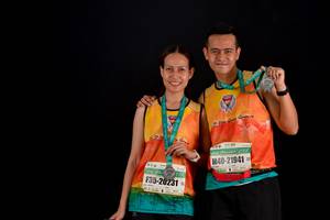 BIB: 21941, 20231
                            <button type="button" onclick="openModal(9903364)" class="btn btn-primary btn-sm float-right btn-popup" data-toggle="modal" data-target=".modal-high-quality">
                        <i class="fas fa-shopping-cart"></i> Add to Cart
                    </button>
                                            <button type="button" onclick="isThisMe(9903364, true)" class="btn btn-success btn-sm float-right btn-popup btn-isme hidden" data-toggle="tooltip" data-placement="bottom" title="นี่คือรูปของคุณใช่ไหม คลิกที่นี่เพื่อเอาเข้าอัลบั้ม">
                        <i class="fas fa-plus"></i> Add to album
                    </button>
                    <button type="button" onclick="isThisMe(9903364, false)" class="btn btn-warning btn-sm float-right btn-popup btn-isnotme hidden">
                        <i class="fas fa-ban"></i> Remove from album
                    </button>